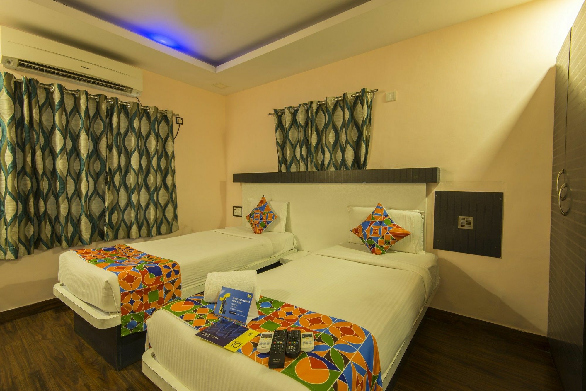 Fabexpress Shyleeniwas Ii T Nagar Chennai